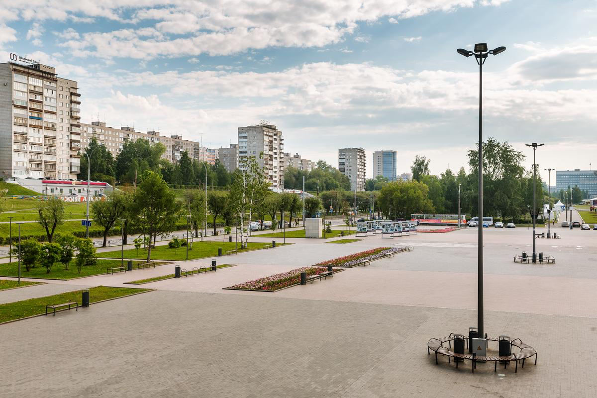 Perm center square